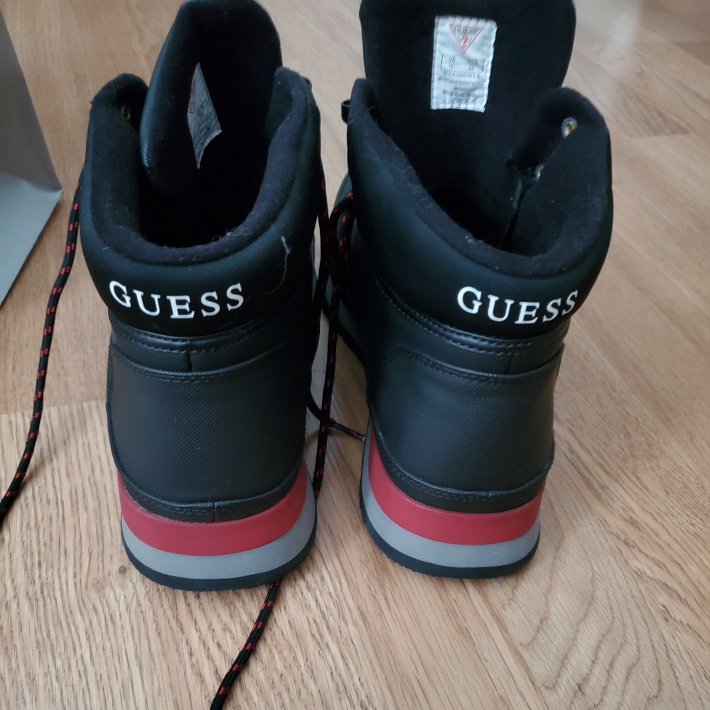 Men's shoes
